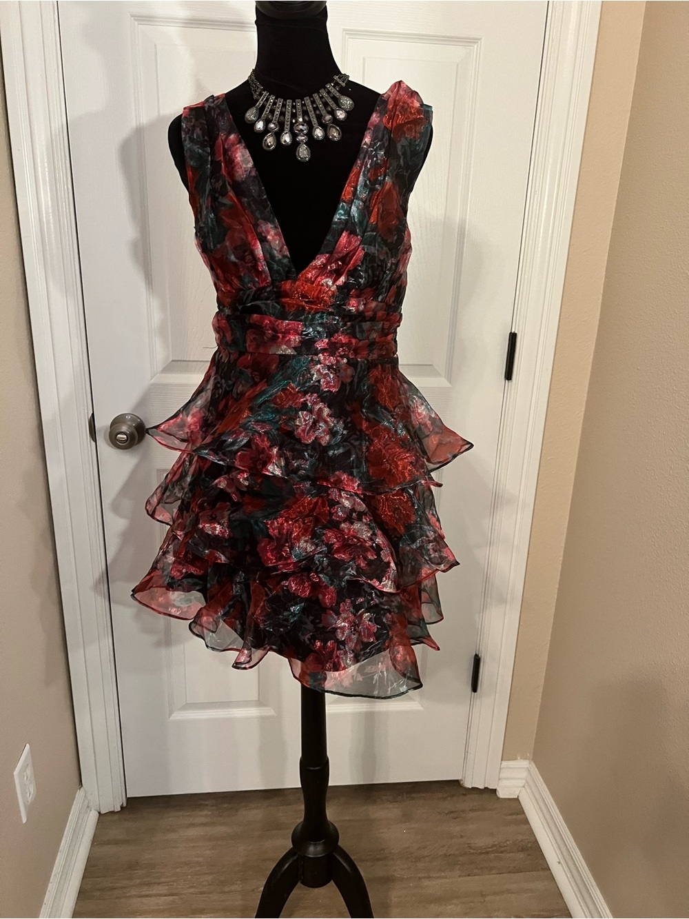 Lulu's Red and Black Floral Ruffle V-Neck Mini Dress with bow